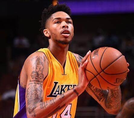 了更多的 了更多的