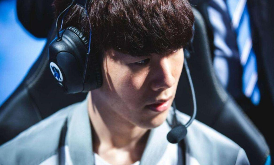 接手或近端 接手或近端